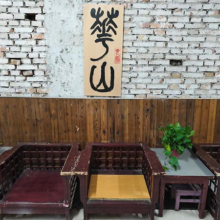 Huashan International Youth Hostel Huayin Экстерьер фото